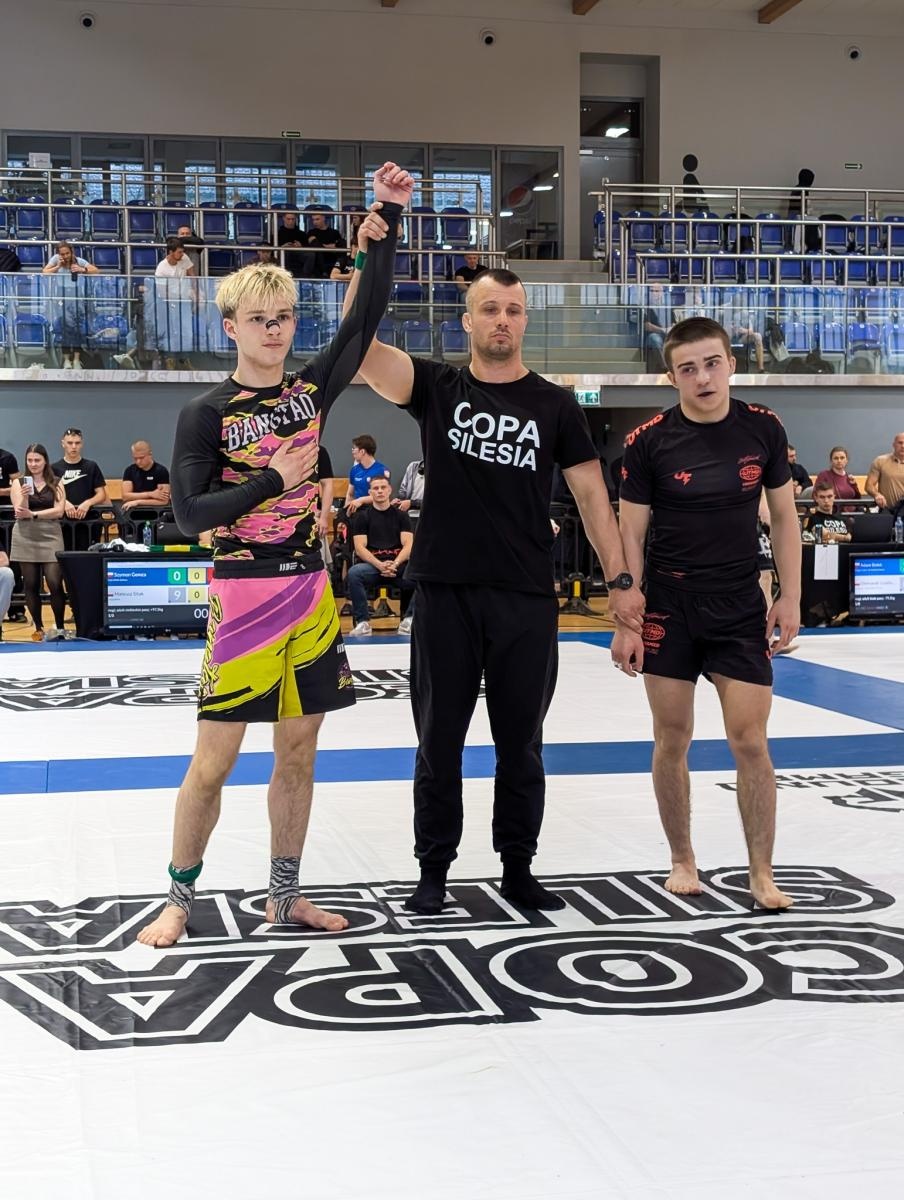 Zdjęcie w galerii na portalu naszraciborz.pl: Łamator Racibórz zdominował Copa Silesia 12. Grad medali i mocny sygnał formy wiadomości z regionu