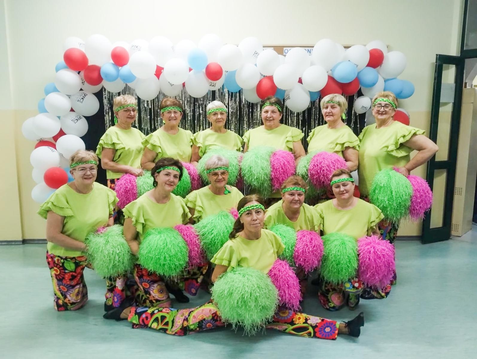 Zdjęcie w galerii na portalu naszraciborz.pl: Spec Babcie znów na podium. Sukces seniorek w konkursie DANCE FUSION wiadomości z regionu