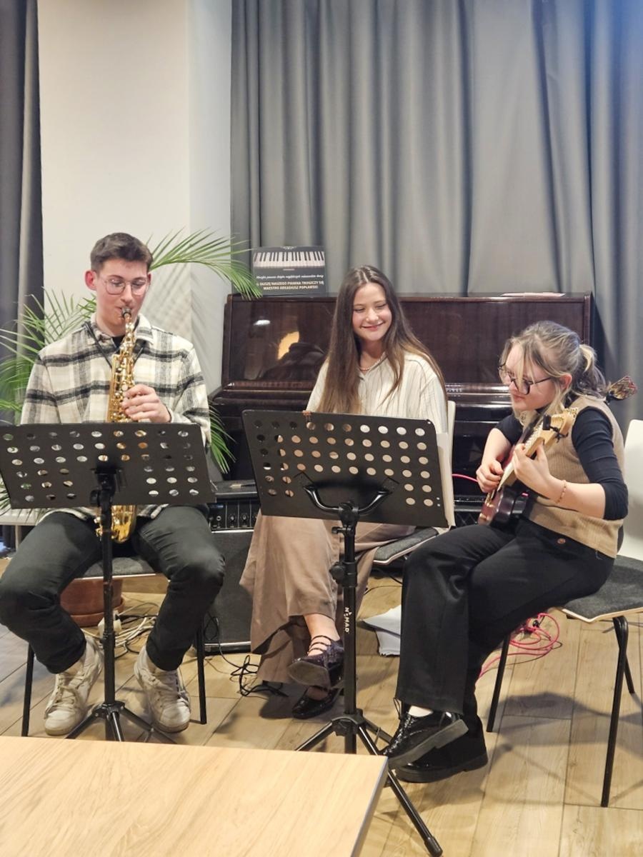 Zdjęcie w galerii na portalu naszraciborz.pl: Urban Ladies w Raciborzu. Kobieca energia i lokalna współpraca w Urban Labie wiadomości z regionu