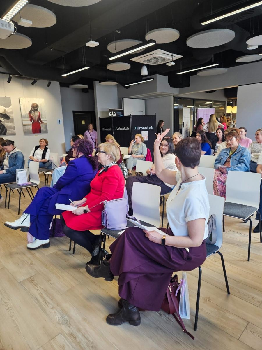 Zdjęcie w galerii na portalu naszraciborz.pl: Urban Ladies w Raciborzu. Kobieca energia i lokalna współpraca w Urban Labie wiadomości z regionu