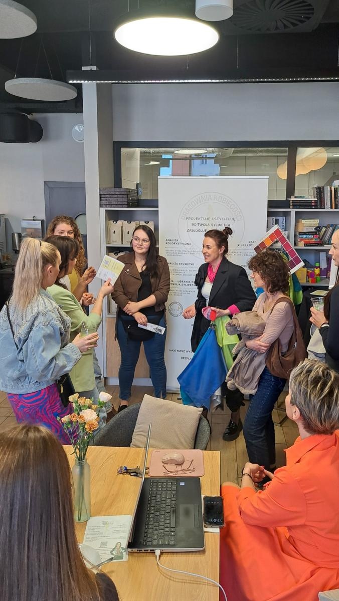 Zdjęcie w galerii na portalu naszraciborz.pl: Urban Ladies w Raciborzu. Kobieca energia i lokalna współpraca w Urban Labie wiadomości z regionu