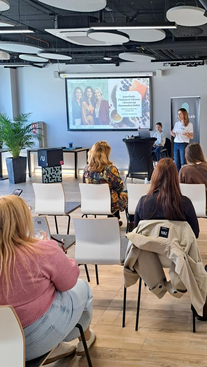 Zdjęcie w galerii na portalu naszraciborz.pl: Urban Ladies w Raciborzu. Kobieca energia i lokalna współpraca w Urban Labie wiadomości z regionu