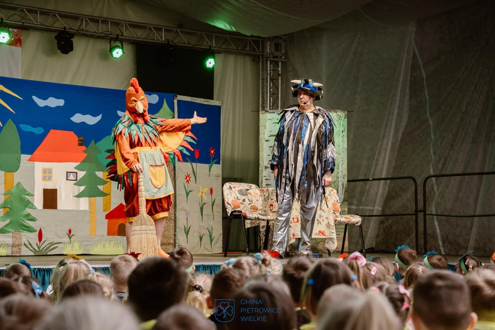 Zdjęcie w galerii na portalu naszraciborz.pl: Błękitne powitanie wiosny w Pietrowicach Wielkich wiadomości z regionu