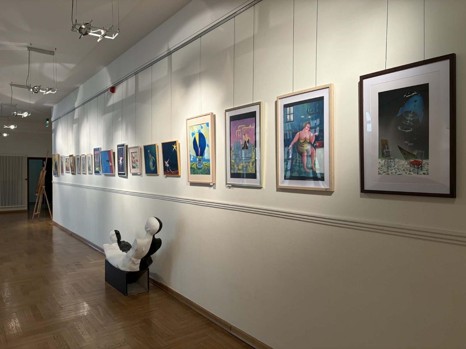 Zdjęcie w galerii na portalu naszraciborz.pl: Technologia czułości - wystawa malarstwa Damiana Wojnowskiego wiadomości z regionu