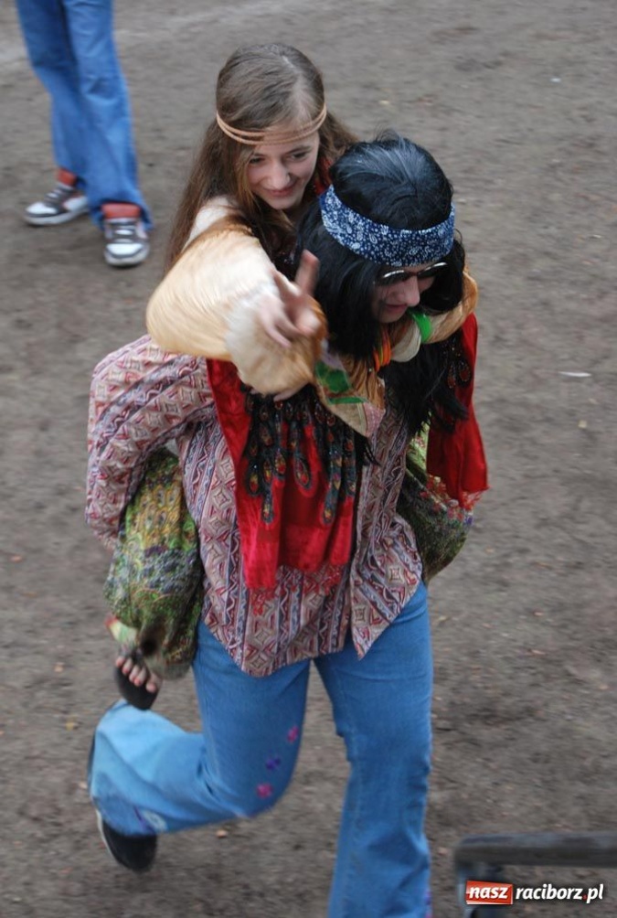 Zdjęcie w galerii na portalu naszraciborz.pl: Gimnazjada 2011 i Gimi Model wiadomości z regionu