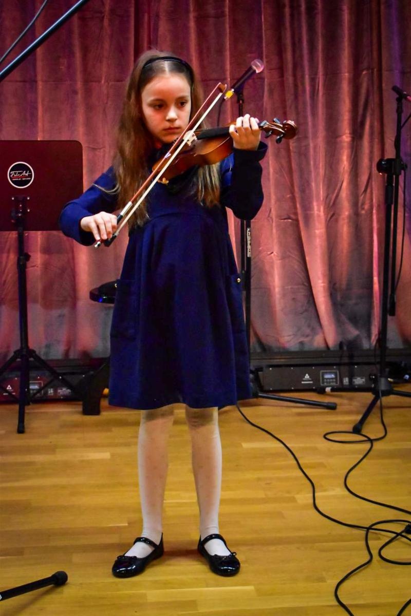 Zdjęcie w galerii na portalu naszraciborz.pl: Muzyczne powitanie wiosny na Zamku Piastowskim – koncert uczniów Ogniska Muzycznego Fulnart wiadomości z regionu