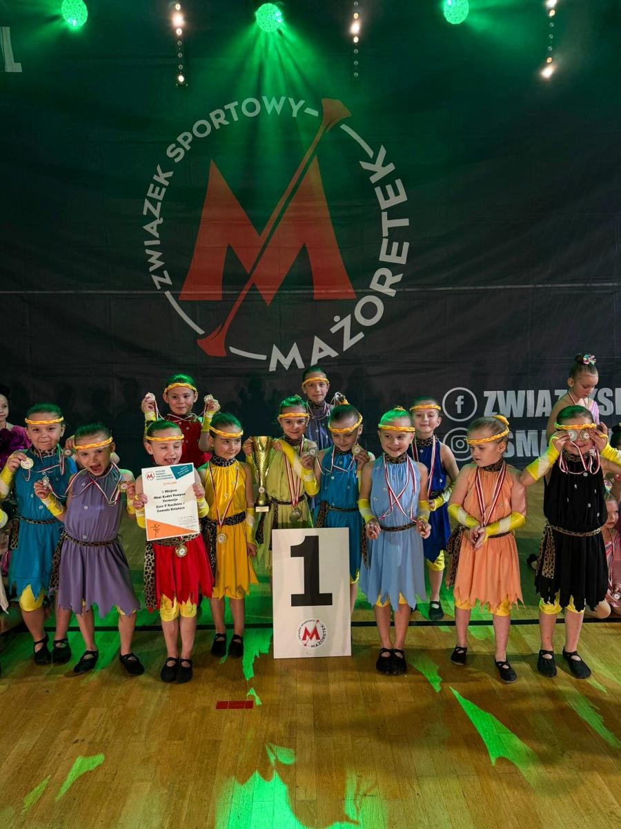 Zdjęcie w galerii na portalu naszraciborz.pl: Mażoretki ZARA z kompletem awansów na Mistrzostwa Polski wiadomości z regionu