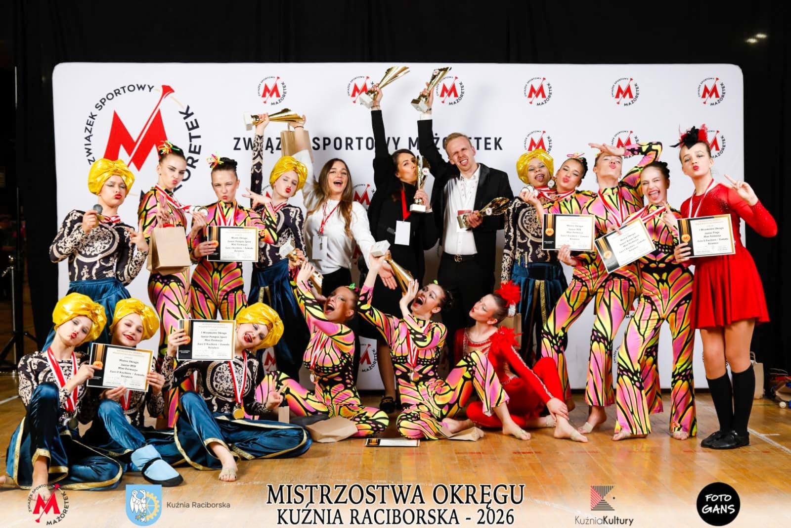 Zdjęcie w galerii na portalu naszraciborz.pl: Mażoretki ZARA z kompletem awansów na Mistrzostwa Polski wiadomości z regionu