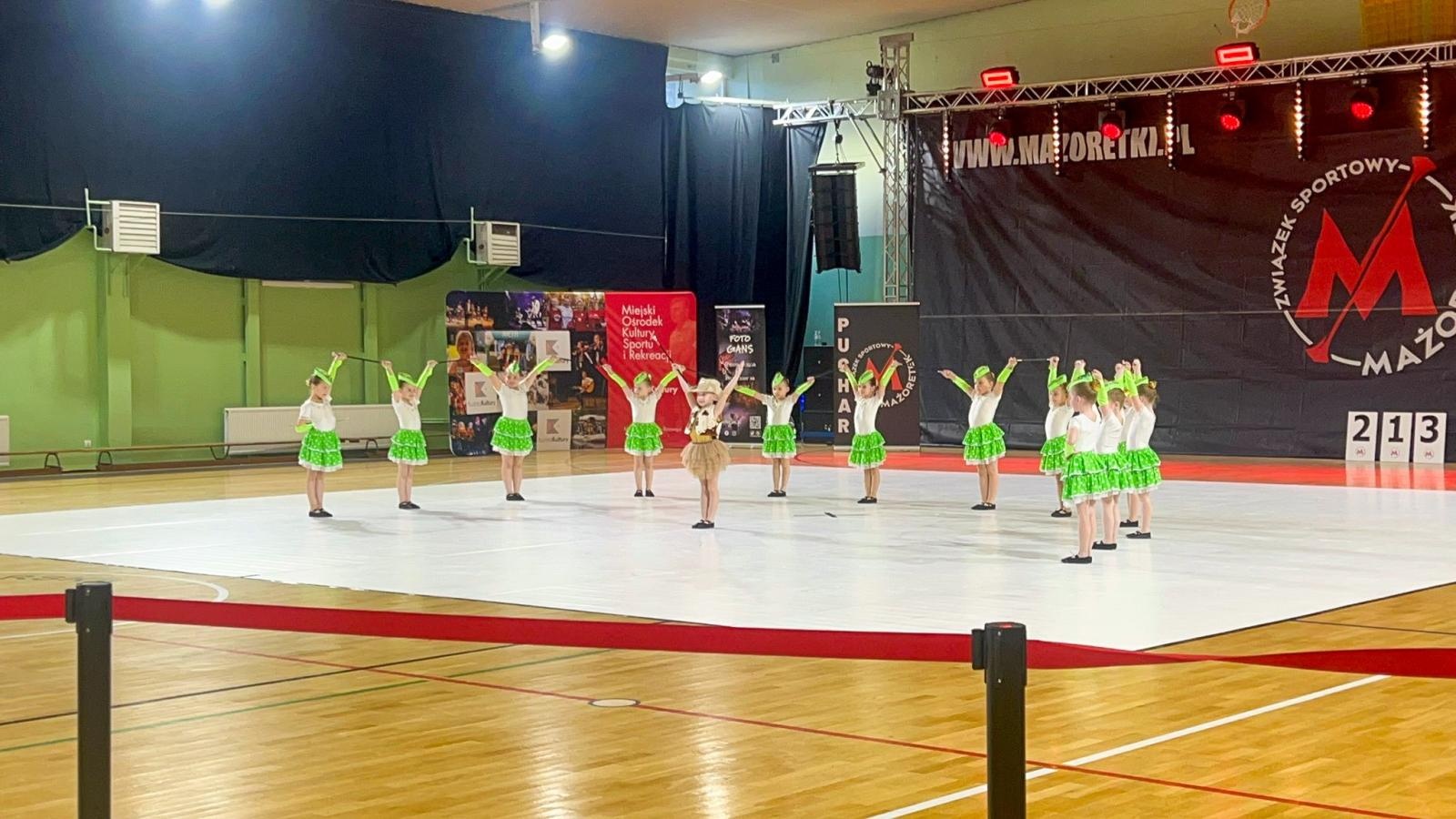 Zdjęcie w galerii na portalu naszraciborz.pl: Mażoretki ZARA z kompletem awansów na Mistrzostwa Polski wiadomości z regionu