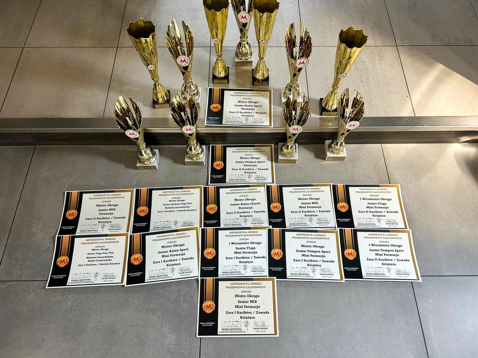 Zdjęcie w galerii na portalu naszraciborz.pl: Mażoretki ZARA z kompletem awansów na Mistrzostwa Polski wiadomości z regionu