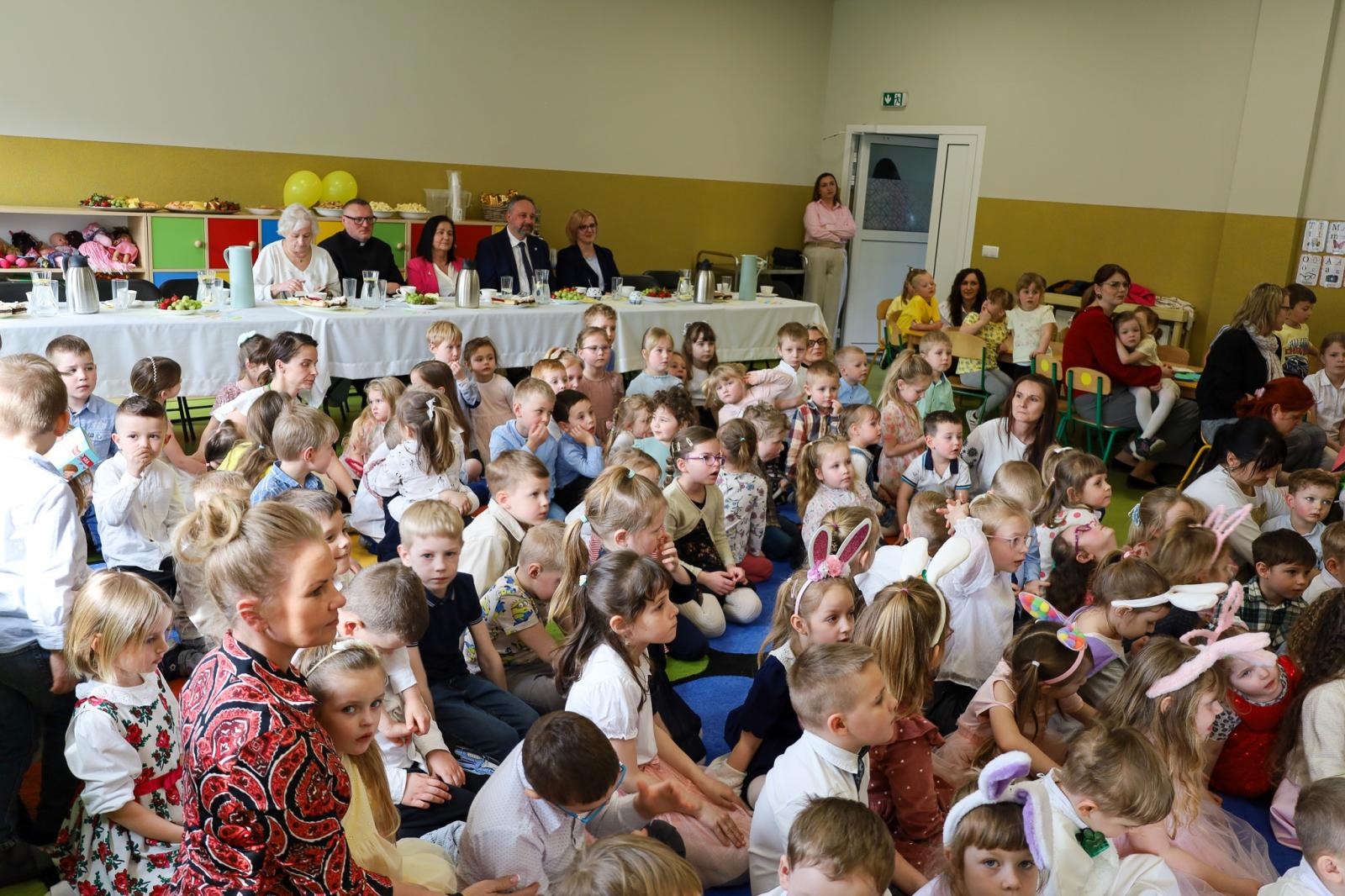 Zdjęcie w galerii na portalu naszraciborz.pl: Wielkanocny czas woła nas. Konkurs w Nędzy pełen kolorów i muzyki wiadomości z regionu