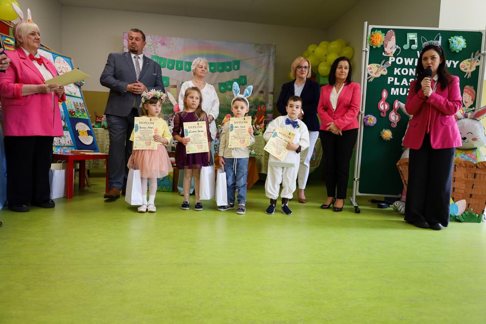 Zdjęcie w galerii na portalu naszraciborz.pl: Wielkanocny czas woła nas. Konkurs w Nędzy pełen kolorów i muzyki wiadomości z regionu