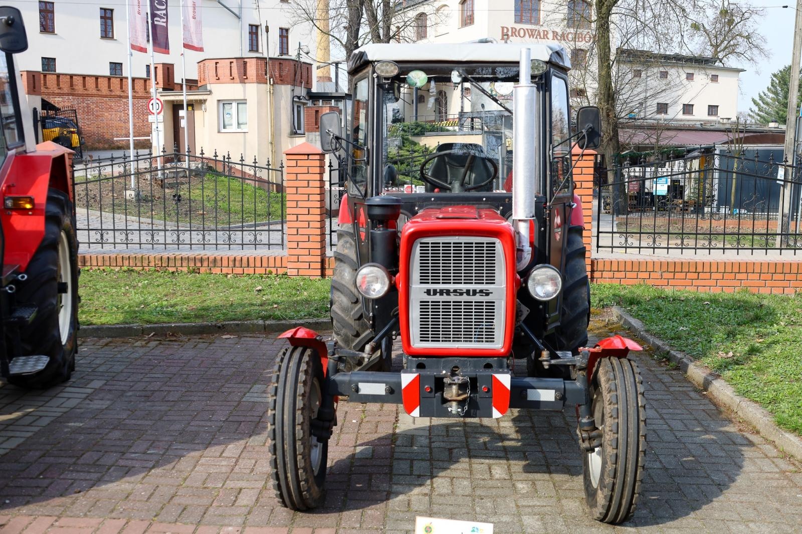 Zdjęcie w galerii na portalu naszraciborz.pl: Konkurs prac uczniowskich w Mechaniku. Najlepsi młodzi konstruktorzy nagrodzeni wiadomości z regionu