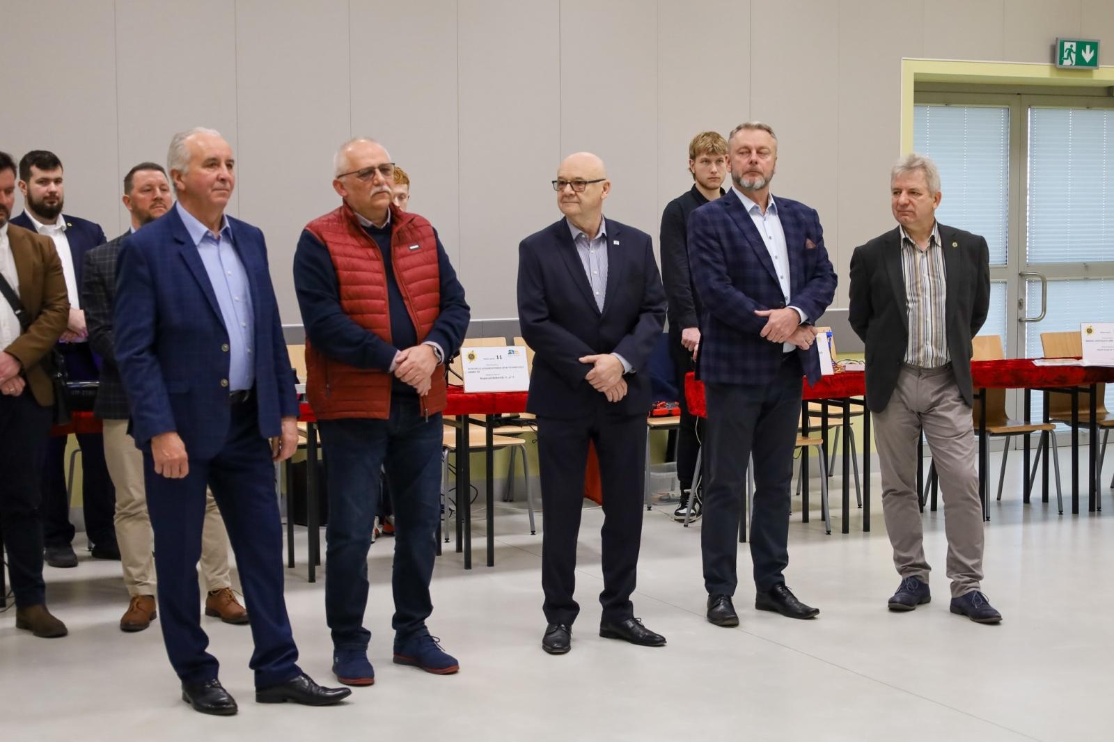 Zdjęcie w galerii na portalu naszraciborz.pl: Konkurs prac uczniowskich w Mechaniku. Najlepsi młodzi konstruktorzy nagrodzeni wiadomości z regionu