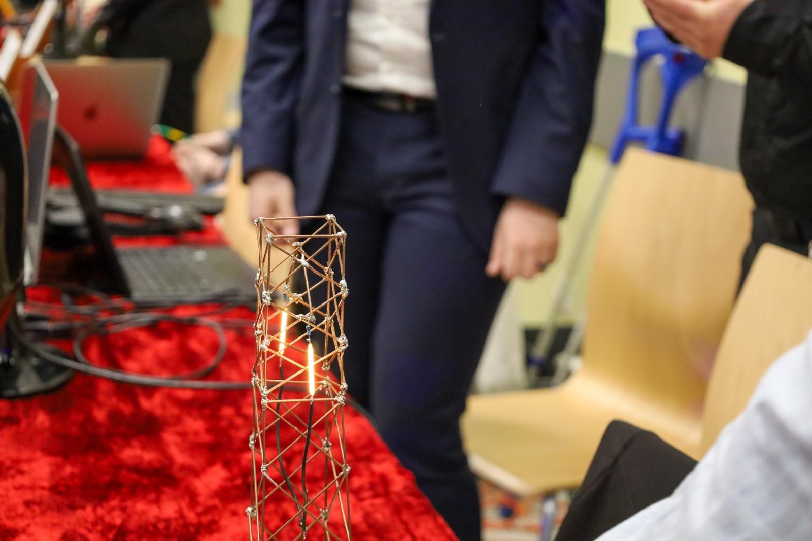 Zdjęcie w galerii na portalu naszraciborz.pl: Konkurs prac uczniowskich w Mechaniku. Najlepsi młodzi konstruktorzy nagrodzeni wiadomości z regionu