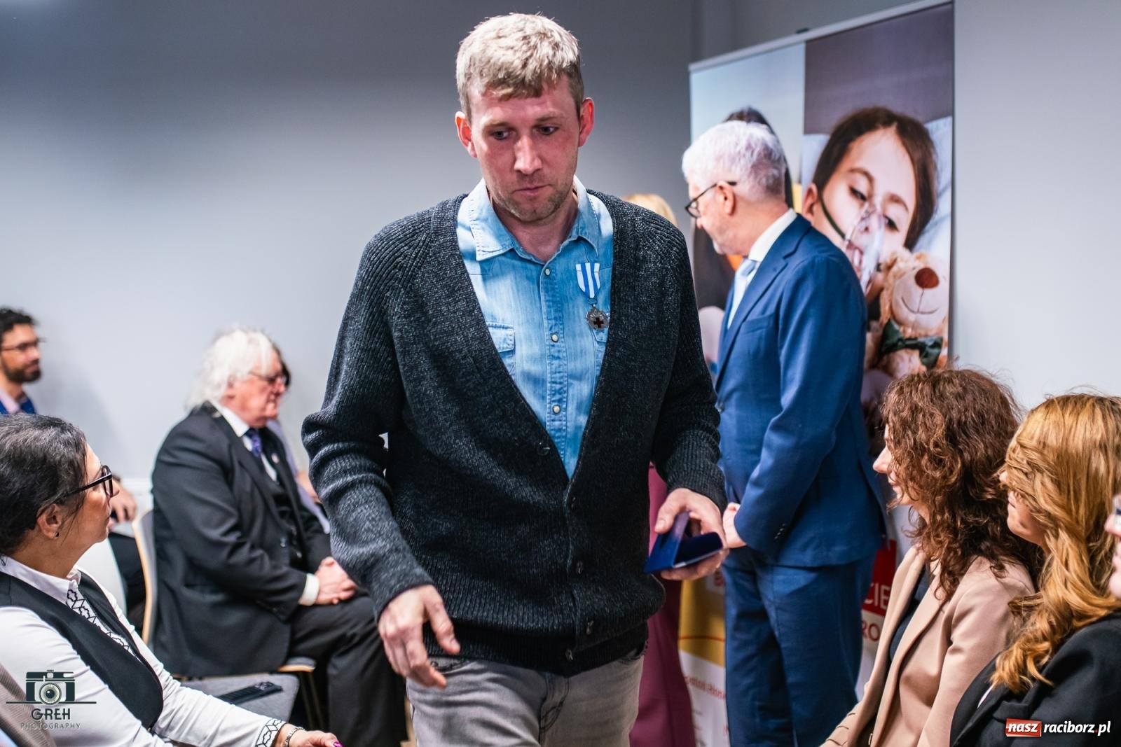 Zdjęcie w galerii na portalu naszraciborz.pl: 25 bohaterów uhonorowanych. Akcja krwiodawstwa z zielonym akcentem w Raciborzu [FOTO i WIDEO] wiadomości z regionu