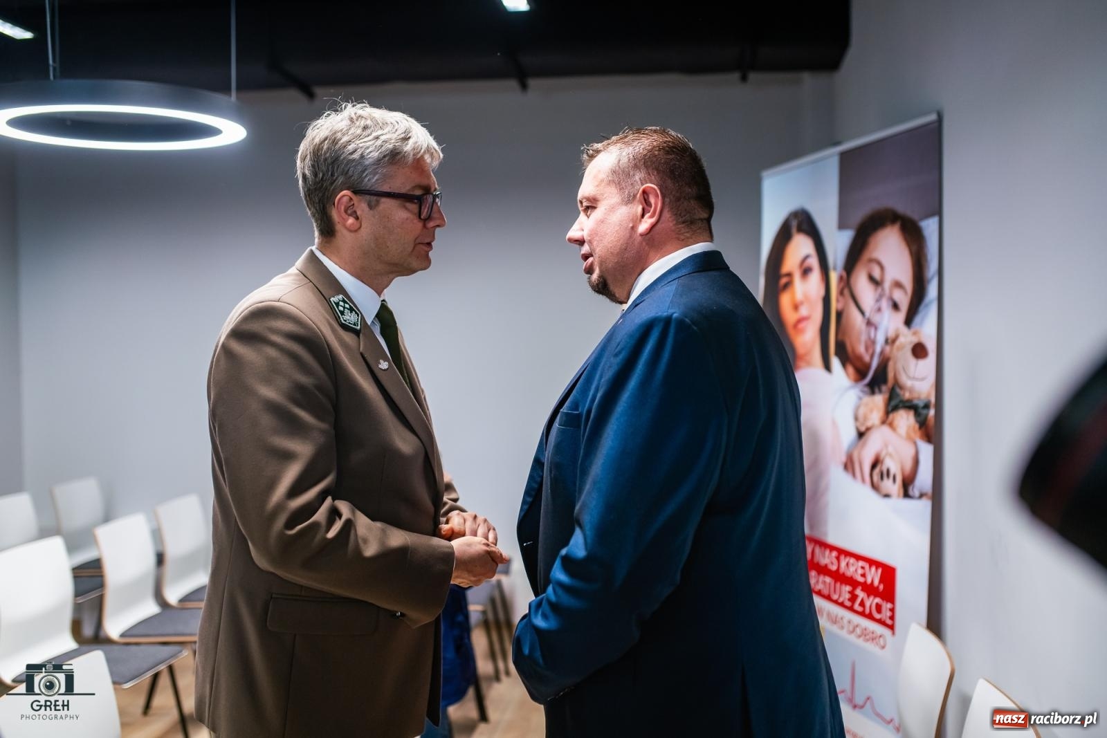 Zdjęcie w galerii na portalu naszraciborz.pl: 25 bohaterów uhonorowanych. Akcja krwiodawstwa z zielonym akcentem w Raciborzu [FOTO i WIDEO] wiadomości z regionu