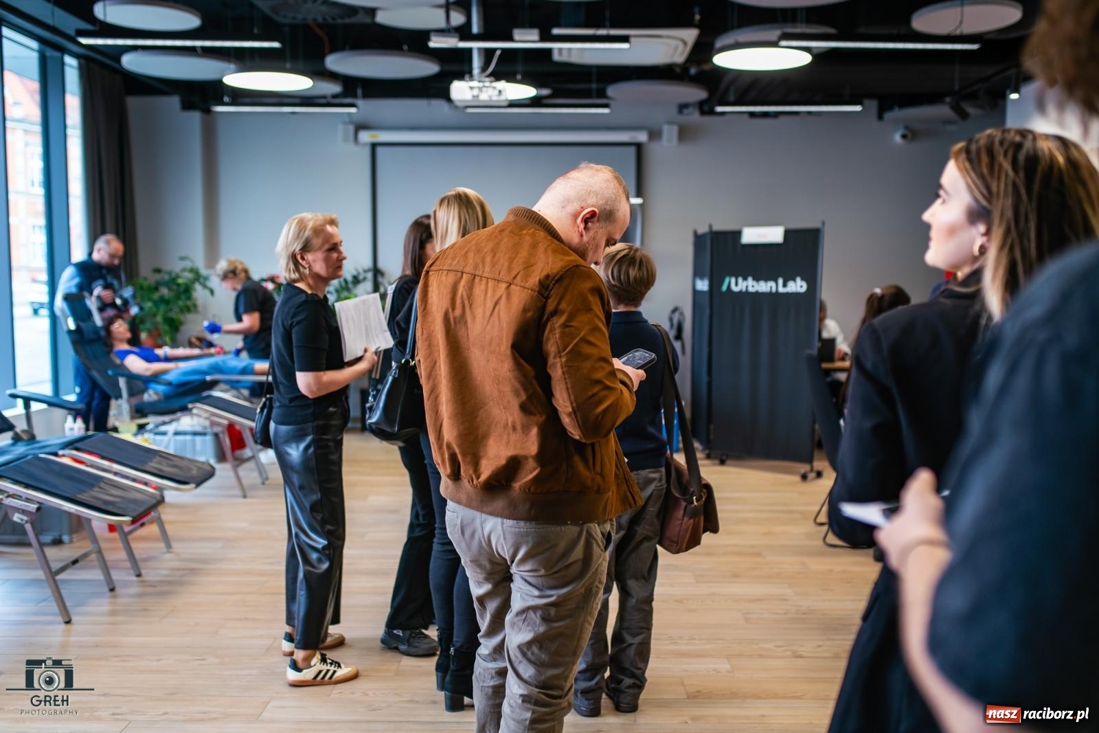 Zdjęcie w galerii na portalu naszraciborz.pl: 25 bohaterów uhonorowanych. Akcja krwiodawstwa z zielonym akcentem w Raciborzu [FOTO i WIDEO] wiadomości z regionu