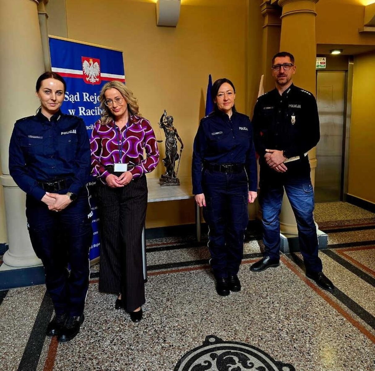 Zdjęcie w galerii na portalu naszraciborz.pl: X Dni Edukacji Prawnej. Spotkanie z młodzieżą w raciborskim sądzie wiadomości z regionu