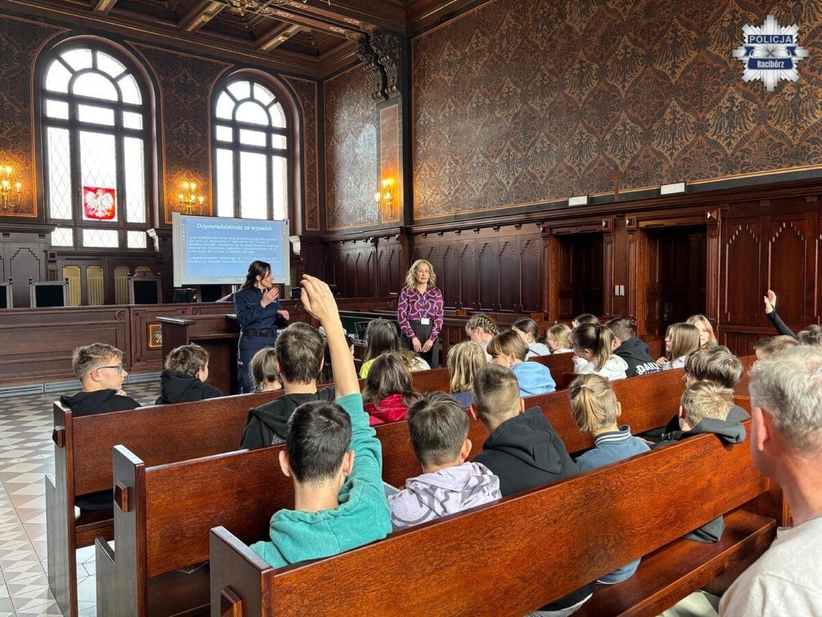 Zdjęcie w galerii na portalu naszraciborz.pl: X Dni Edukacji Prawnej. Spotkanie z młodzieżą w raciborskim sądzie wiadomości z regionu