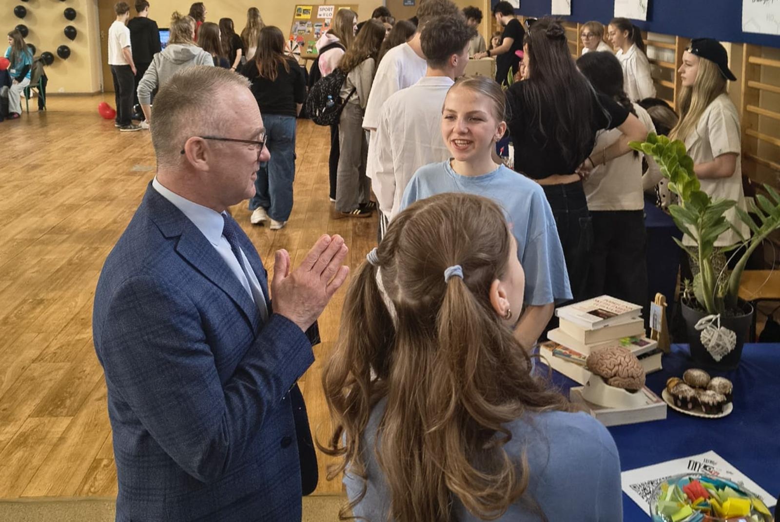 Zdjęcie w galerii na portalu naszraciborz.pl: Trwają dni otwarte szkół ponadpodstawowych w powiecie raciborskim. Ponad tysiąc miejsc czeka na absolwentów podstawówek wiadomości z regionu