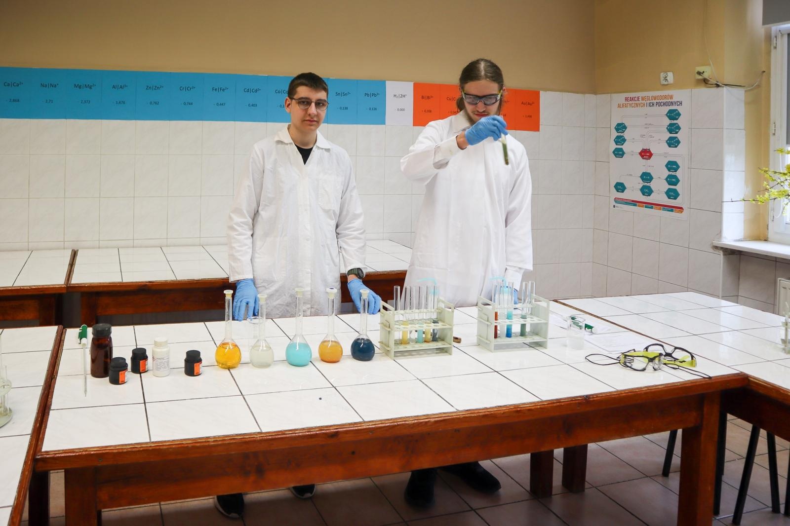 Zdjęcie w galerii na portalu naszraciborz.pl: Trwają dni otwarte szkół ponadpodstawowych w powiecie raciborskim. Ponad tysiąc miejsc czeka na absolwentów podstawówek wiadomości z regionu