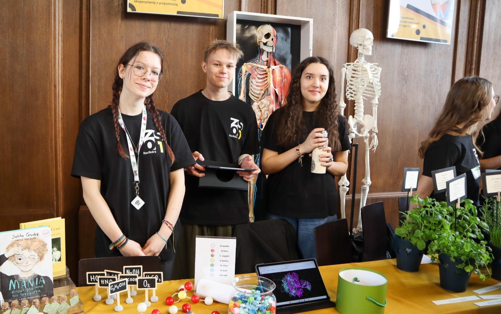 Zdjęcie w galerii na portalu naszraciborz.pl: Trwają dni otwarte szkół ponadpodstawowych w powiecie raciborskim. Ponad tysiąc miejsc czeka na absolwentów podstawówek wiadomości z regionu