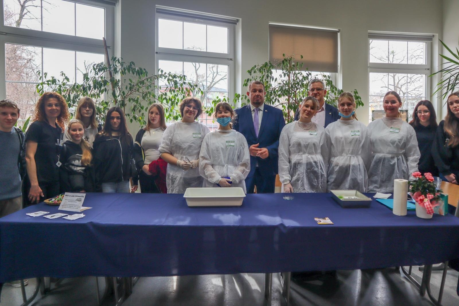 Zdjęcie w galerii na portalu naszraciborz.pl: Trwają dni otwarte szkół ponadpodstawowych w powiecie raciborskim. Ponad tysiąc miejsc czeka na absolwentów podstawówek wiadomości z regionu