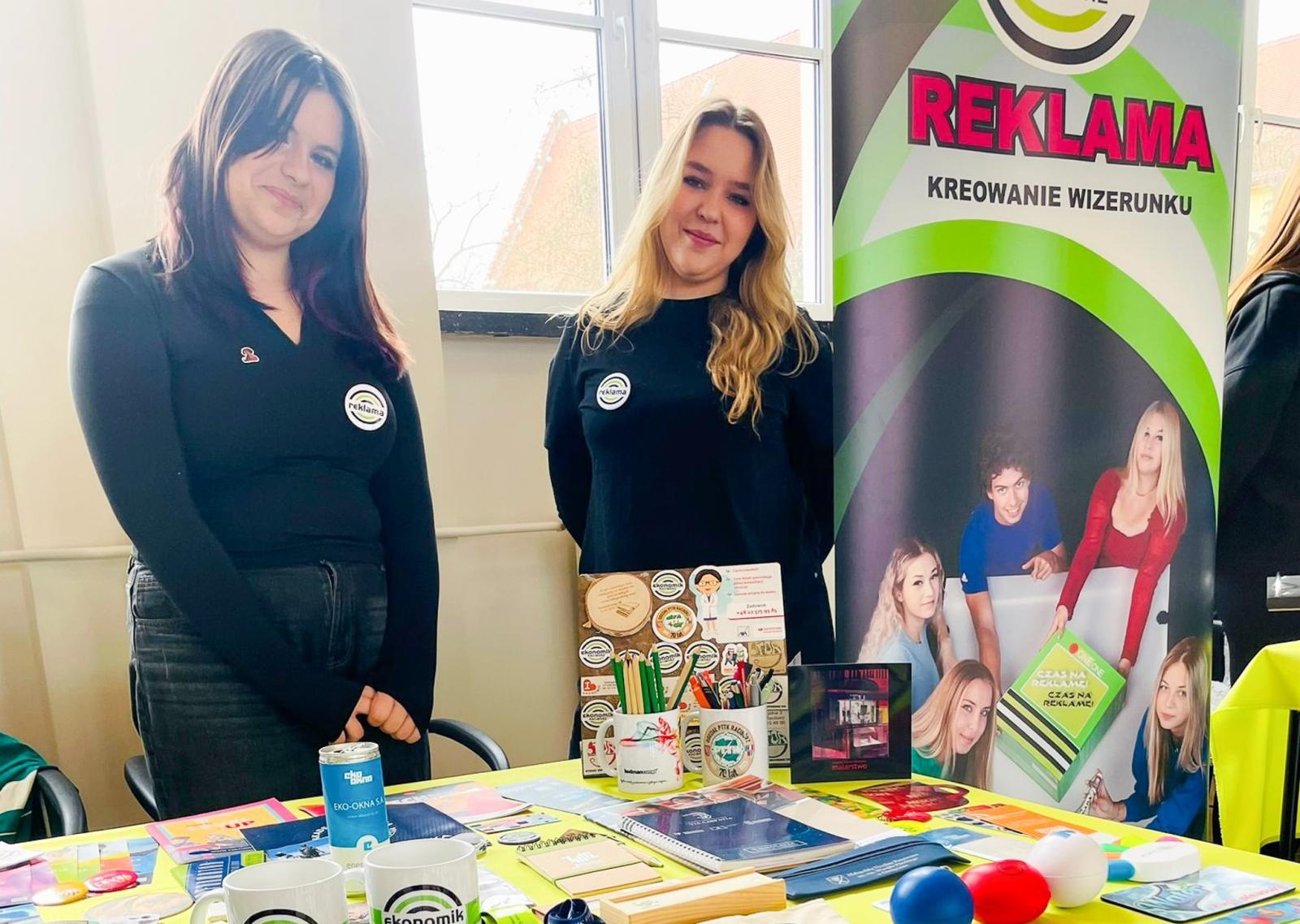 Zdjęcie w galerii na portalu naszraciborz.pl: Trwają dni otwarte szkół ponadpodstawowych w powiecie raciborskim. Ponad tysiąc miejsc czeka na absolwentów podstawówek wiadomości z regionu