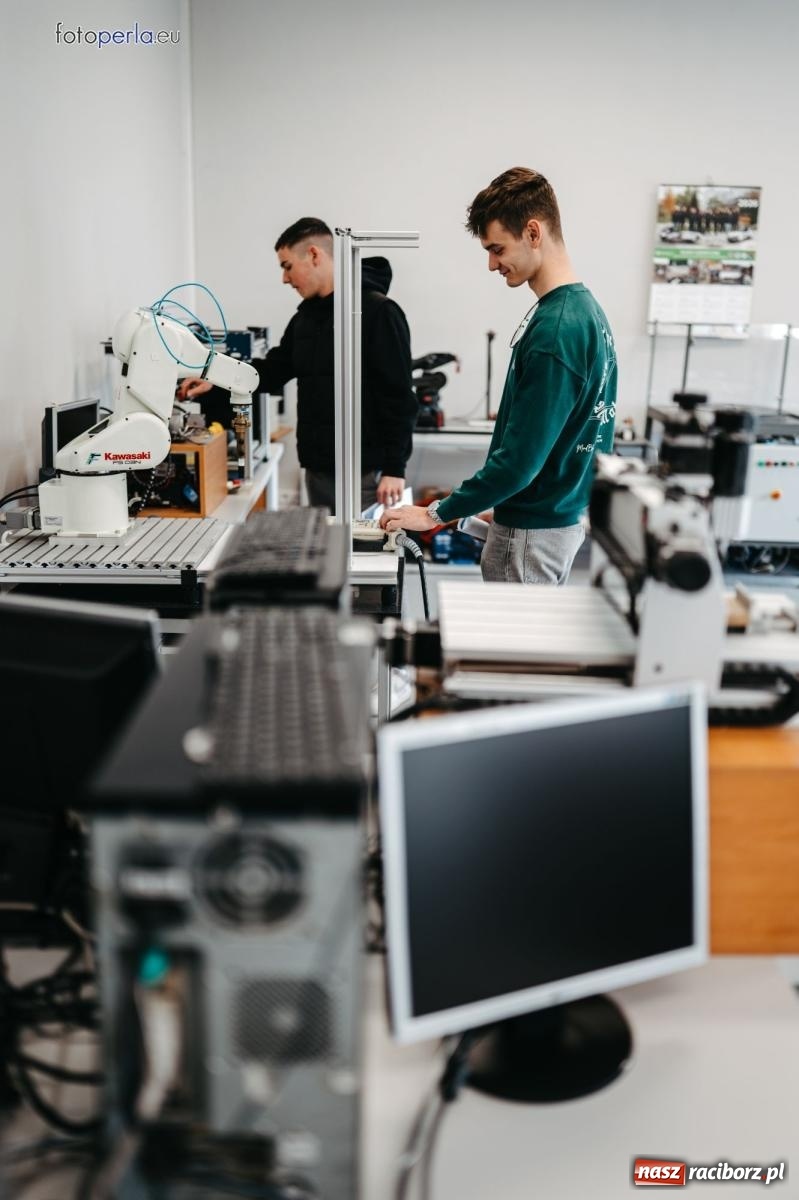 Zdjęcie w galerii na portalu naszraciborz.pl: Dzień otwarty w Akademii Nauk Stosowanych w Raciborzu [FOTO] wiadomości z regionu