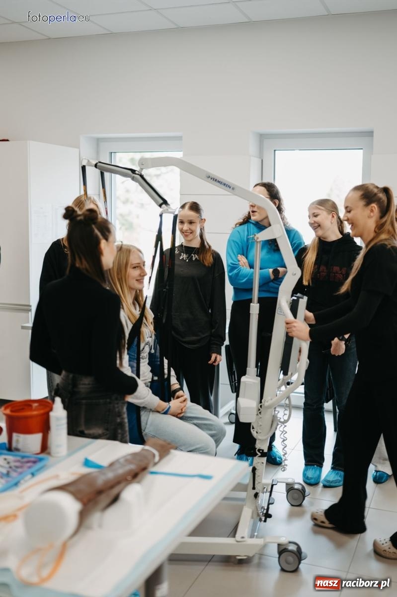 Zdjęcie w galerii na portalu naszraciborz.pl: Dzień otwarty w Akademii Nauk Stosowanych w Raciborzu [FOTO] wiadomości z regionu