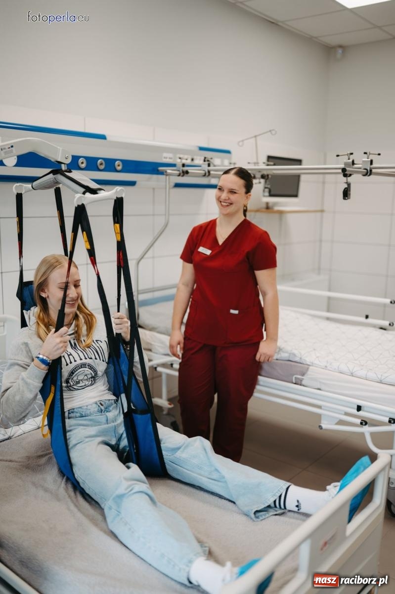 Zdjęcie w galerii na portalu naszraciborz.pl: Dzień otwarty w Akademii Nauk Stosowanych w Raciborzu [FOTO] wiadomości z regionu