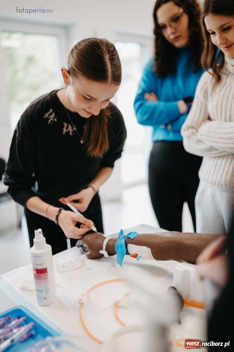 Zdjęcie w galerii na portalu naszraciborz.pl: Dzień otwarty w Akademii Nauk Stosowanych w Raciborzu [FOTO] wiadomości z regionu