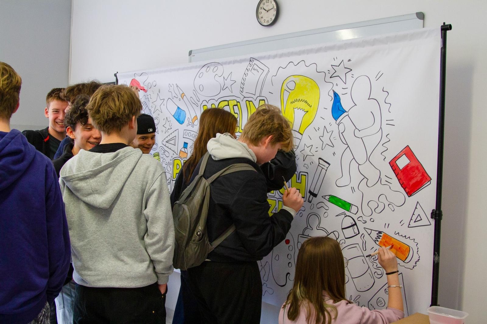 Zdjęcie w galerii na portalu naszraciborz.pl: Pierwszy dzień Dni Otwartych w ZSO nr 1 przyciągnął ósmoklasistów wiadomości z regionu