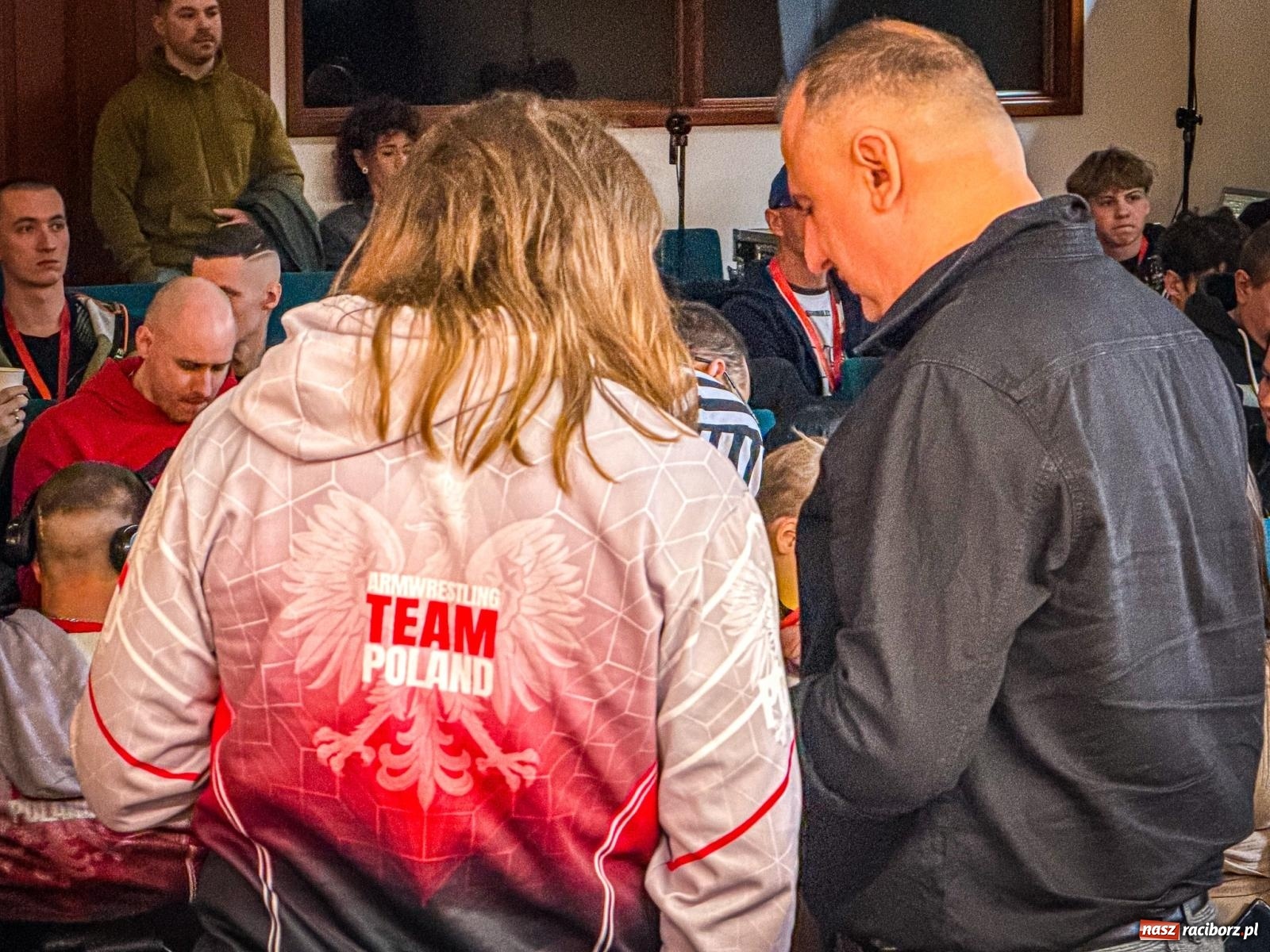 Zdjęcie w galerii na portalu naszraciborz.pl: Racibórz areną krajowej rywalizacji. Na zamku trwają XXVI Mistrzostwa Polski w Armwrestlingu wiadomości z regionu