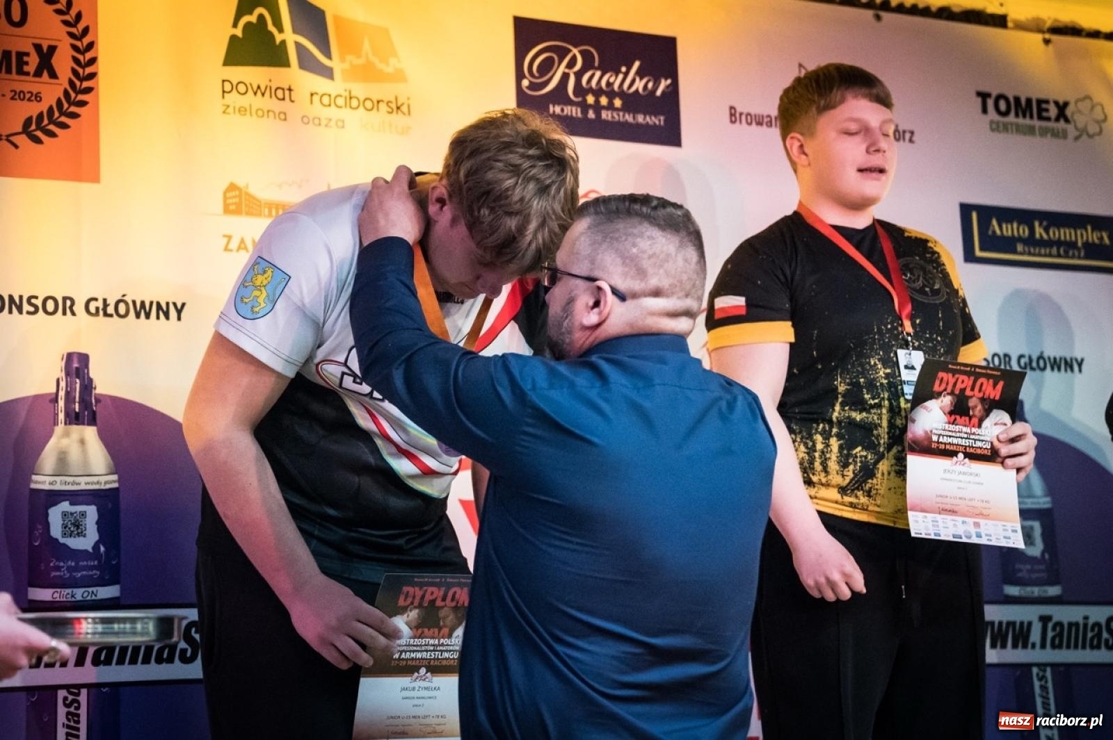 Zdjęcie w galerii na portalu naszraciborz.pl: Racibórz areną krajowej rywalizacji. Na zamku trwają XXVI Mistrzostwa Polski w Armwrestlingu wiadomości z regionu