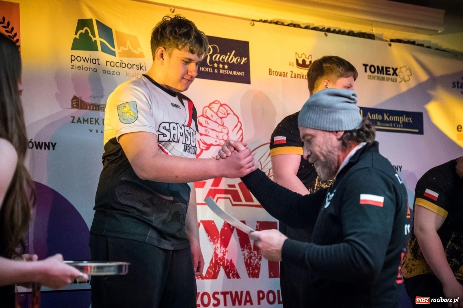 Zdjęcie w galerii na portalu naszraciborz.pl: Racibórz areną krajowej rywalizacji. Na zamku trwają XXVI Mistrzostwa Polski w Armwrestlingu wiadomości z regionu