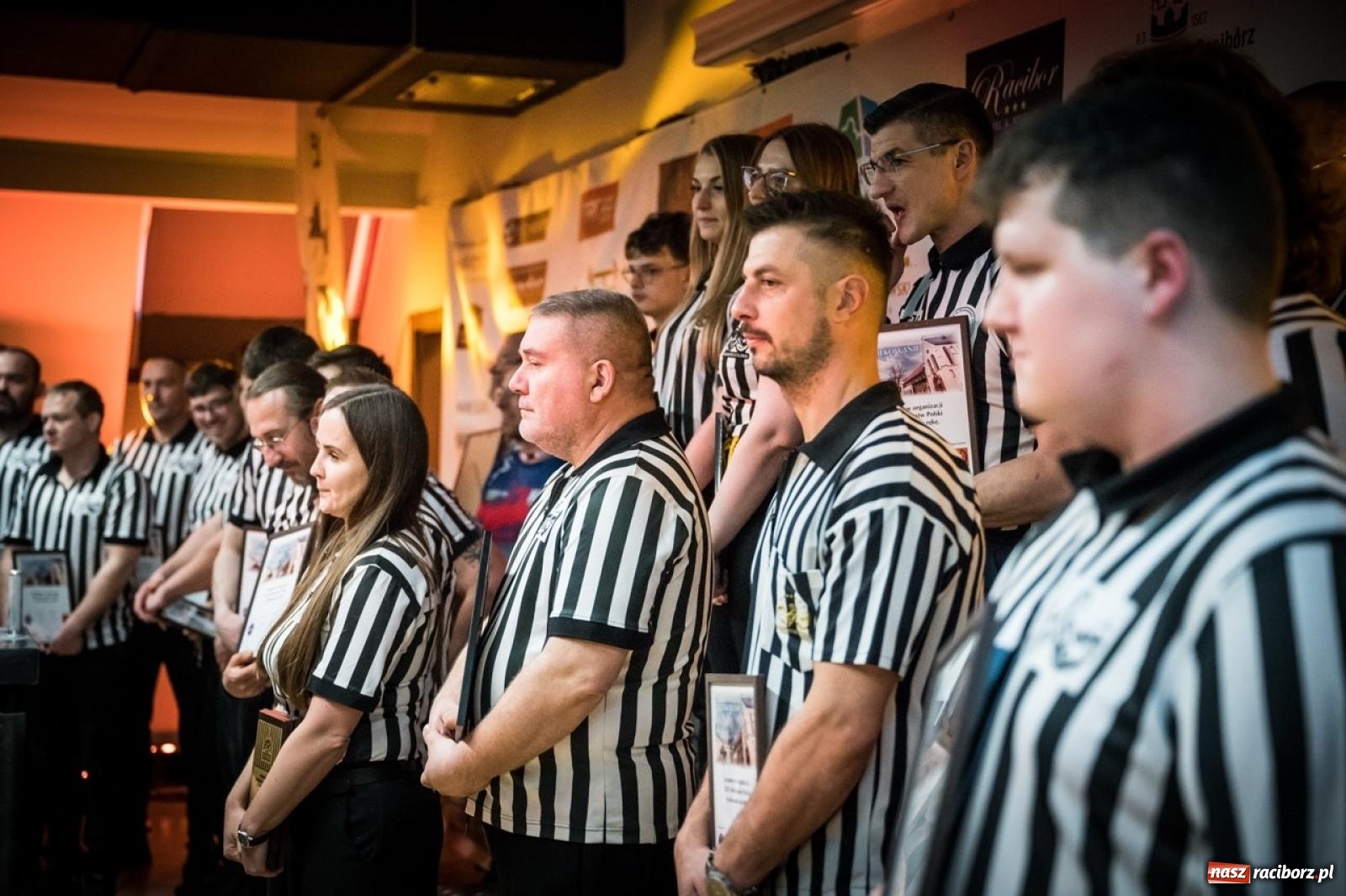 Zdjęcie w galerii na portalu naszraciborz.pl: Racibórz areną krajowej rywalizacji. Na zamku trwają XXVI Mistrzostwa Polski w Armwrestlingu wiadomości z regionu