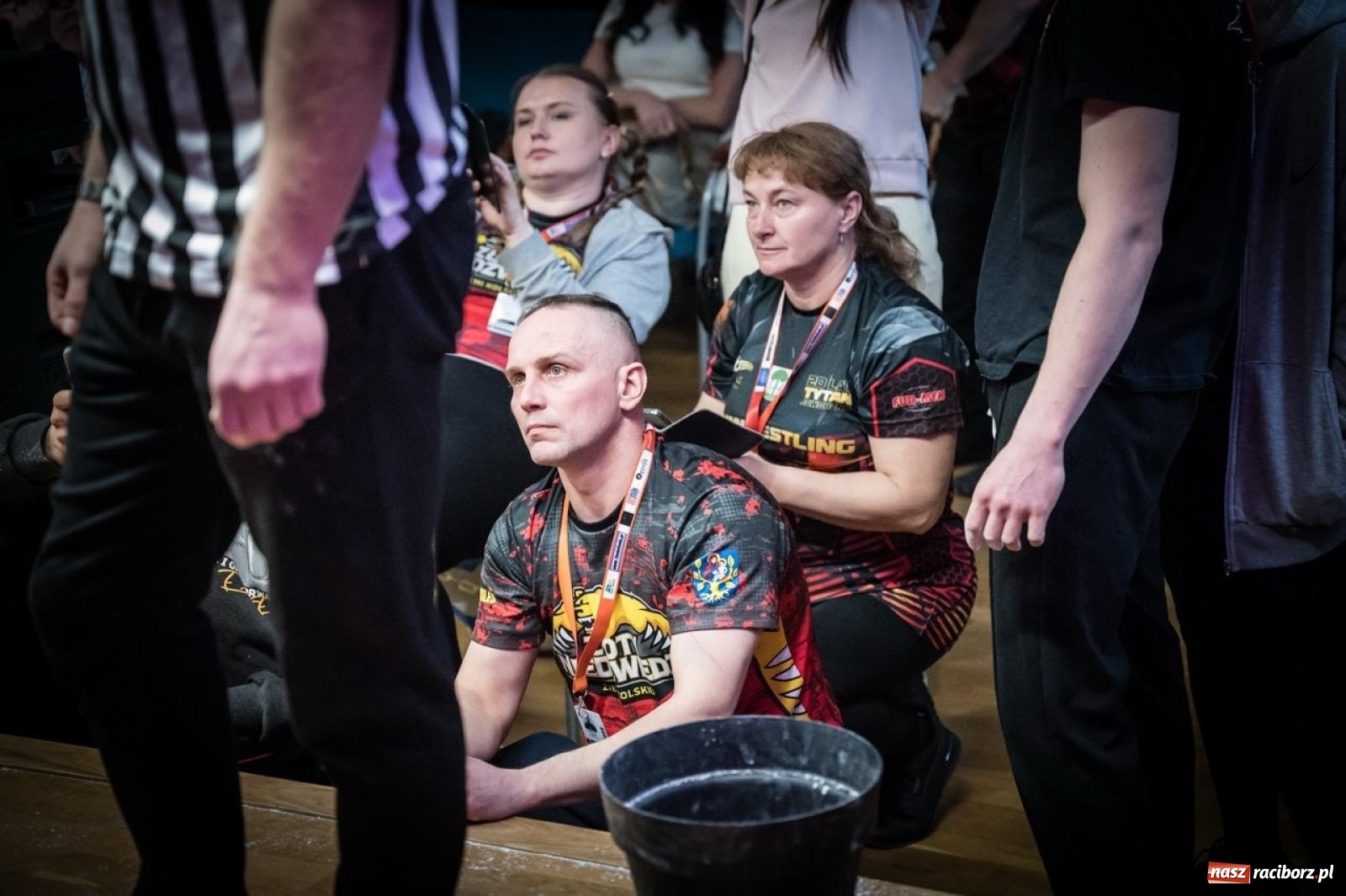 Zdjęcie w galerii na portalu naszraciborz.pl: Racibórz areną krajowej rywalizacji. Na zamku trwają XXVI Mistrzostwa Polski w Armwrestlingu wiadomości z regionu