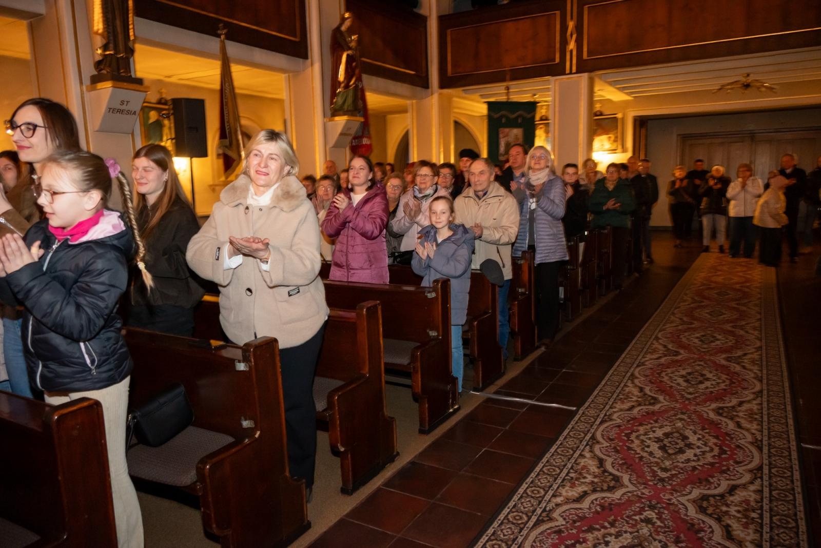 Zdjęcie w galerii na portalu naszraciborz.pl: Oratorium Pasyjne w Zabełkowie. Muzyczne i duchowe wydarzenie w kościele św. Jadwigi wiadomości z regionu