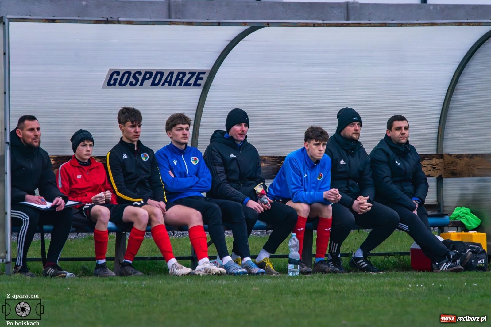 Zdjęcie w galerii na portalu naszraciborz.pl: Niewykorzystane okazje i spóźniona pogoń. Podział punktów w derbach [FOTO] wiadomości z regionu