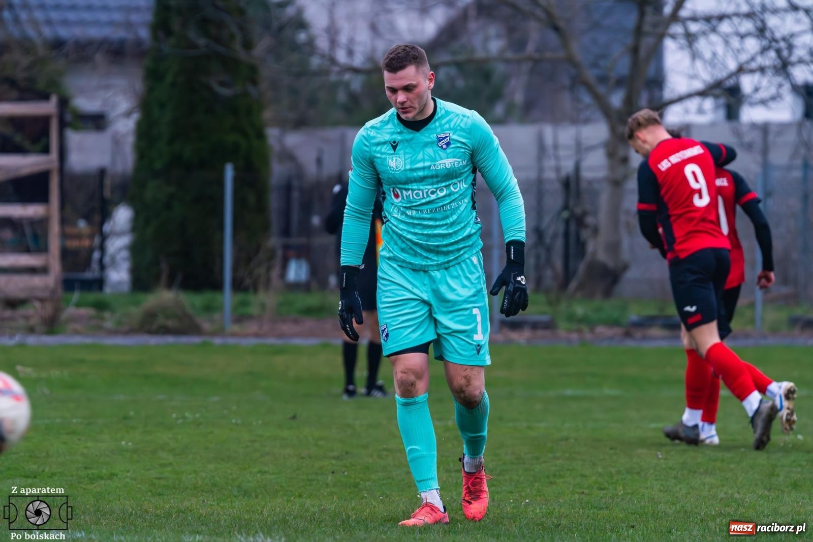 Zdjęcie w galerii na portalu naszraciborz.pl: Niewykorzystane okazje i spóźniona pogoń. Podział punktów w derbach [FOTO] wiadomości z regionu