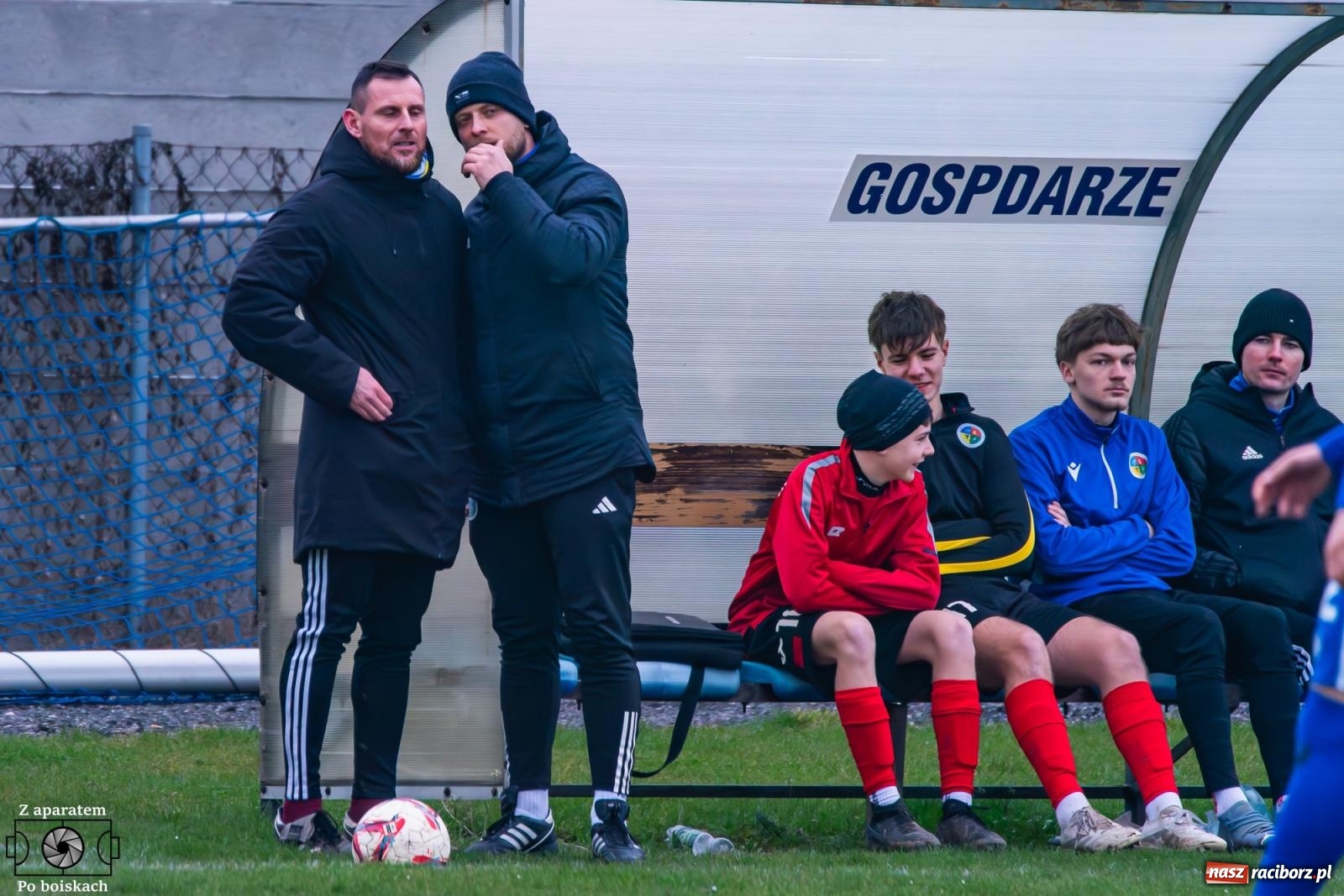 Zdjęcie w galerii na portalu naszraciborz.pl: Niewykorzystane okazje i spóźniona pogoń. Podział punktów w derbach [FOTO] wiadomości z regionu