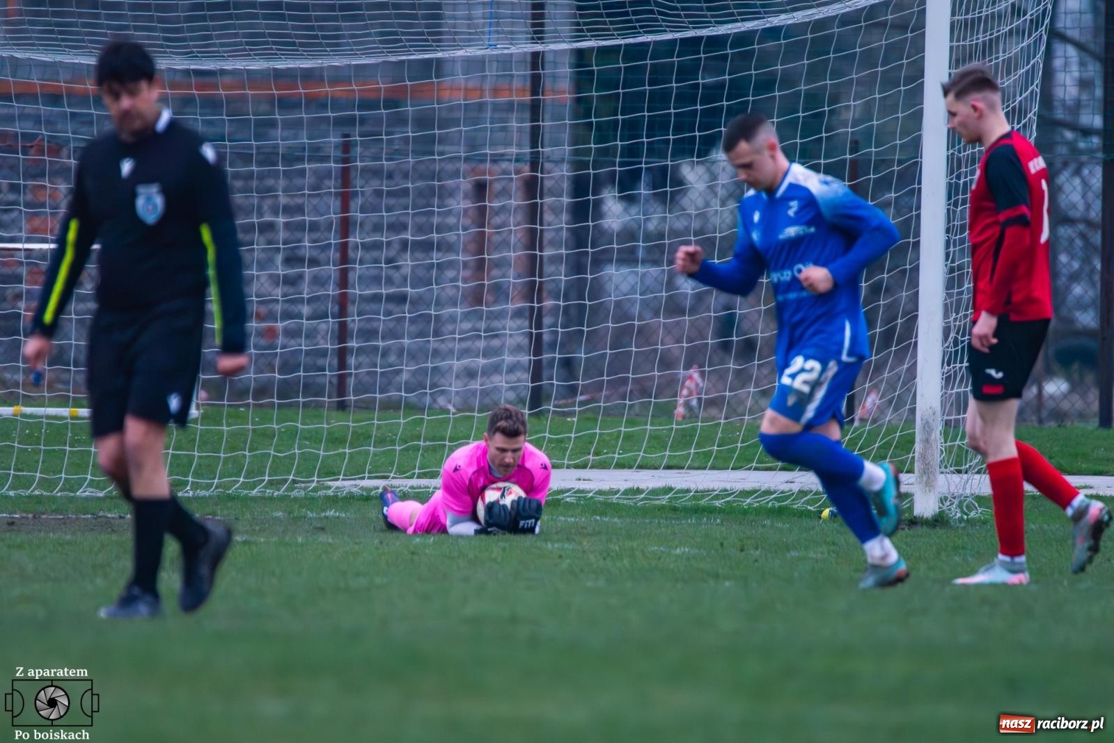 Zdjęcie w galerii na portalu naszraciborz.pl: Niewykorzystane okazje i spóźniona pogoń. Podział punktów w derbach [FOTO] wiadomości z regionu