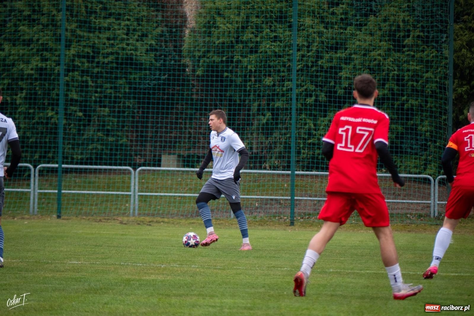 Zdjęcie w galerii na portalu naszraciborz.pl: Dziewięć goli i wielkie emocje. Nędza przegrywa po thrillerze [FOTO] wiadomości z regionu