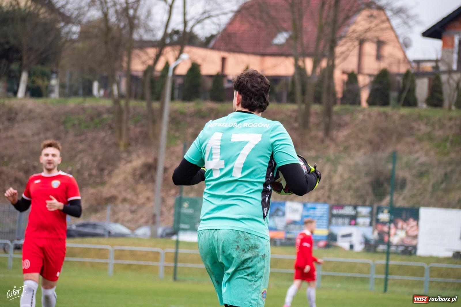 Zdjęcie w galerii na portalu naszraciborz.pl: Dziewięć goli i wielkie emocje. Nędza przegrywa po thrillerze [FOTO] wiadomości z regionu