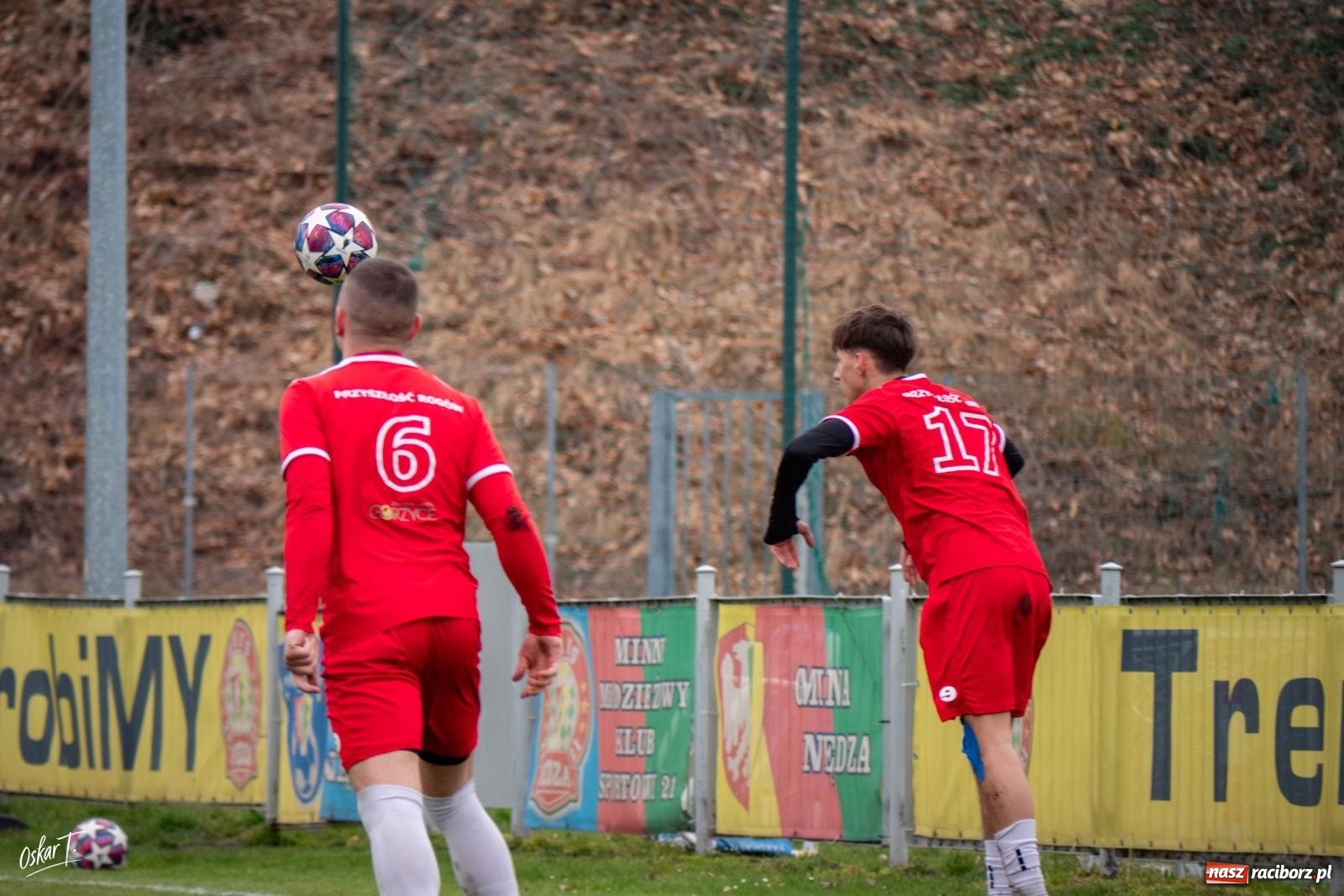 Zdjęcie w galerii na portalu naszraciborz.pl: Dziewięć goli i wielkie emocje. Nędza przegrywa po thrillerze [FOTO] wiadomości z regionu