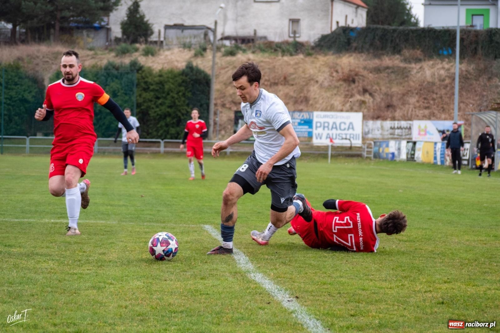 Zdjęcie w galerii na portalu naszraciborz.pl: Dziewięć goli i wielkie emocje. Nędza przegrywa po thrillerze [FOTO] wiadomości z regionu