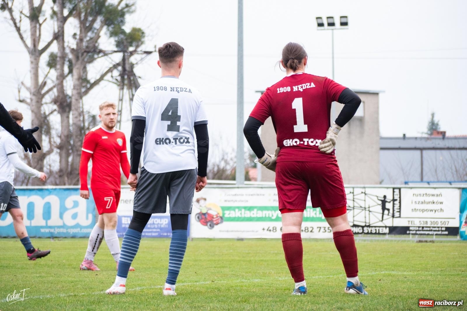 Zdjęcie w galerii na portalu naszraciborz.pl: Dziewięć goli i wielkie emocje. Nędza przegrywa po thrillerze [FOTO] wiadomości z regionu