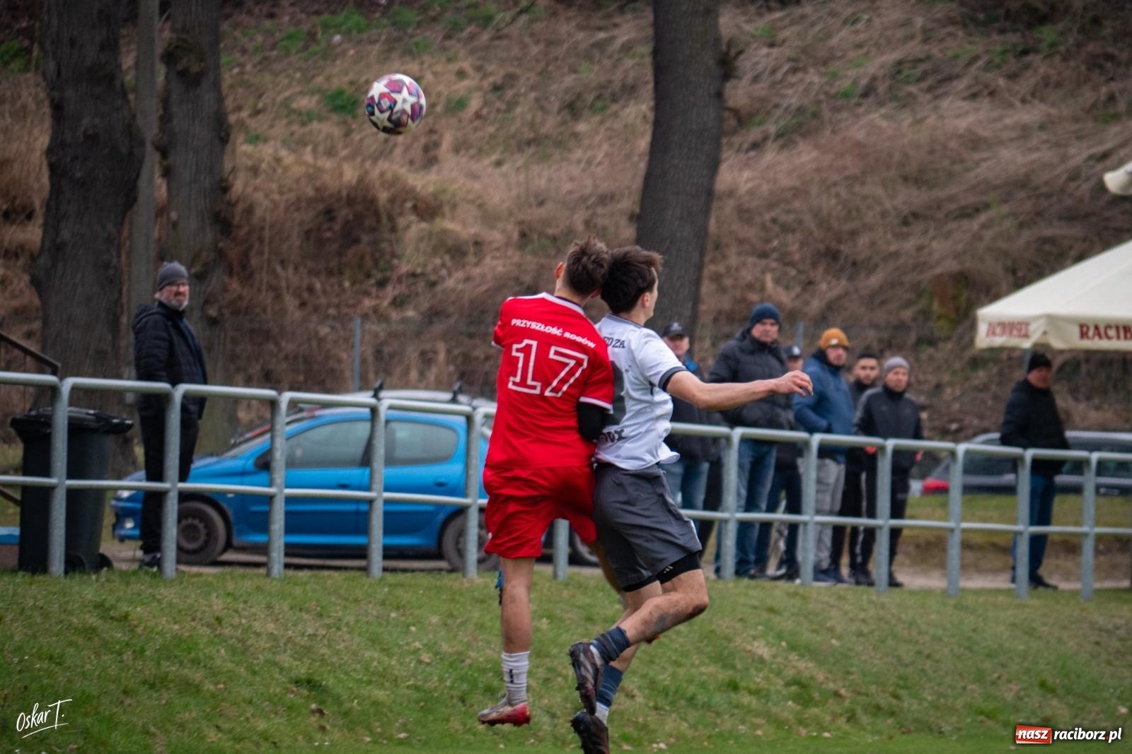 Zdjęcie w galerii na portalu naszraciborz.pl: Dziewięć goli i wielkie emocje. Nędza przegrywa po thrillerze [FOTO] wiadomości z regionu